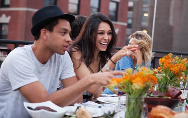 Hãy để đối phương nói về bản thân bằng cách đặt những câu hỏi 