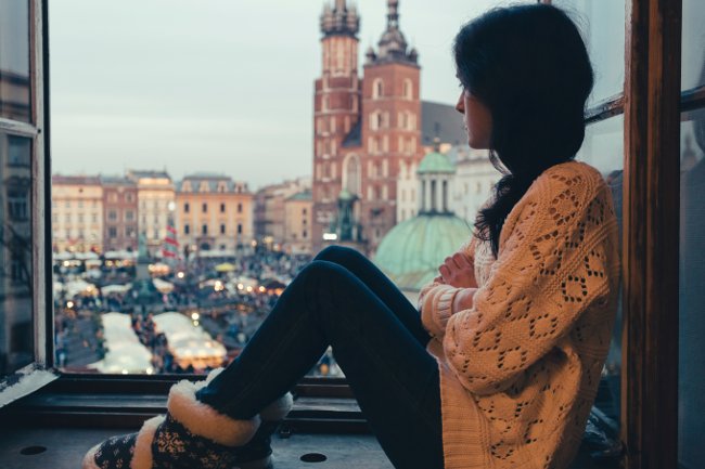 Nỗi cô đơn vẫn hiện hữu ngay cả khi có bạn bè ở bên