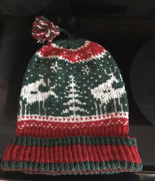 Có vẻ như chiếc mũ này dễ thương ngay từ cái nhìn đầu tiên