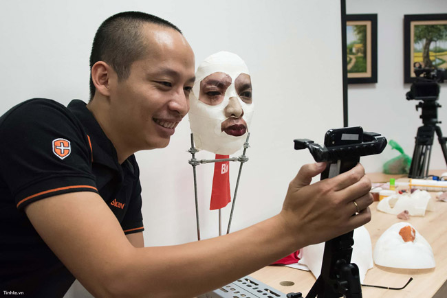 Mặt nạ dùng để qua mặt Face ID