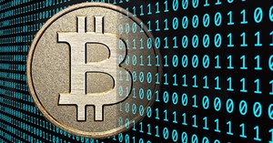 Bitcoin lại tăng mạnh, vượt mốc 7.000 đô