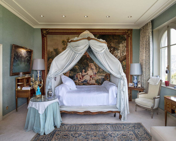 Một phòng ngủ trên gác