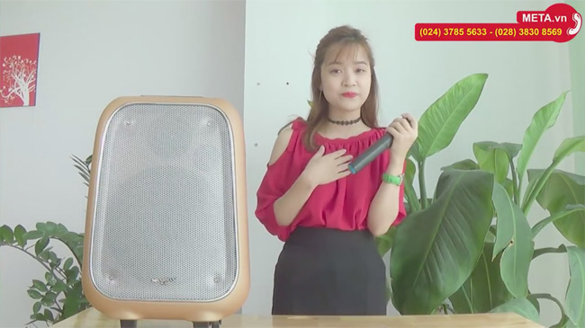 Quẩy hết mình cùng Soundmax M-6 mà không lo hết pin.