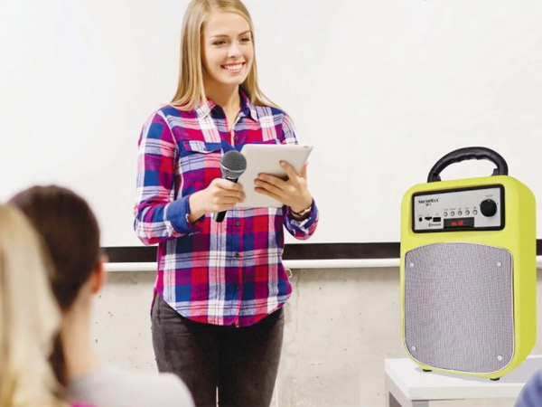 Không chỉ là loa nghe nhạc, hát karaoke SoundMax M-1 còn hỗ trợ giảng dạy.