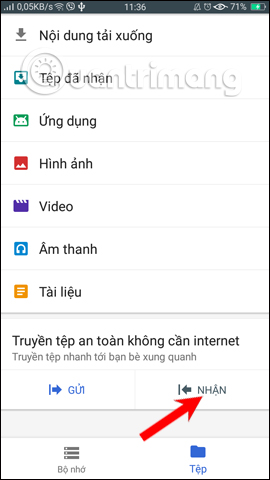 Nhận dữ liệu trên thiết bị nhận file