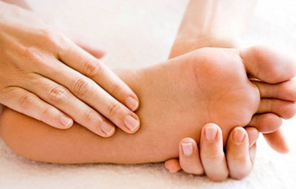 Chân tay lạnh cóng vào mùa đông 