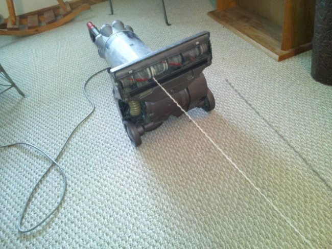 Máy hút bụi hôm nay đòi đình công...