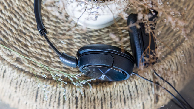 Sony MDR-ZX110AP cho bạn những âm thanh trung thực và sống động nhất.