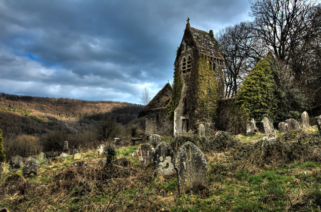 Bức ảnh "St. Mary the Virgin Church, Tintern" bởi nhiếp ảnh gia Guy Berresford