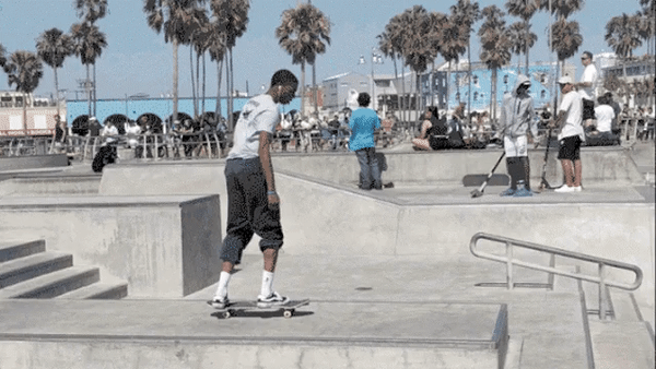 Đặt khung hình lên layout truyện tranh