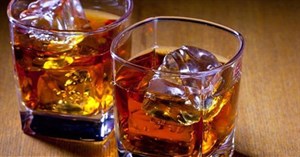 Uống nhiều rượu có thể dẫn đến mất ngủ ở thanh thiếu niên