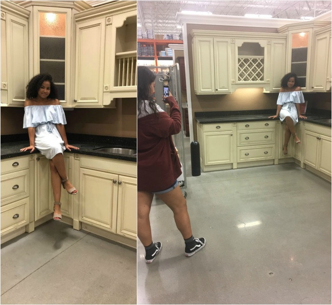 Nhà bếp này quá mới, nó vẫn còn trong cửa hàng