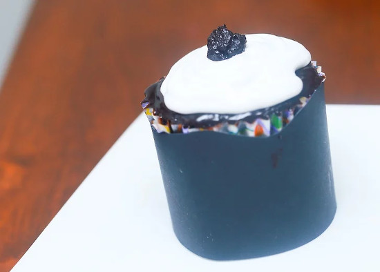 Thưởng thức bánh