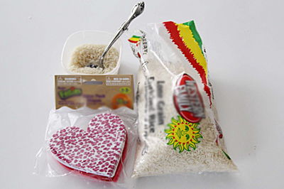 Nguyên liệu làm túi sưởi rất đơn giản và dễ kiếm.