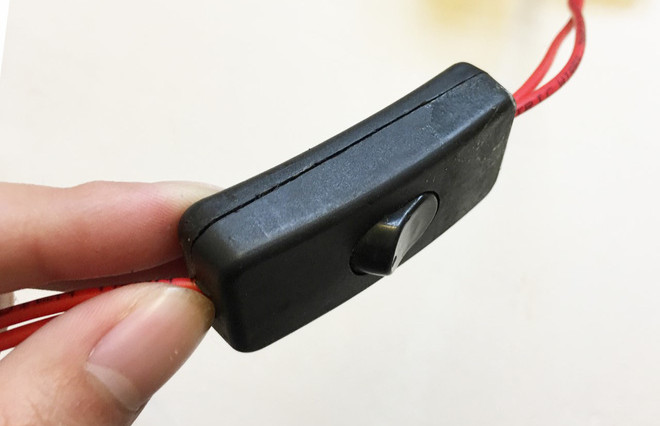 Đóng nắp công tắc