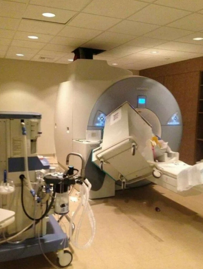 Phải chăng do lực hấp dẫn?