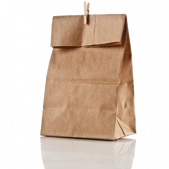 Túi giấy màu nâu