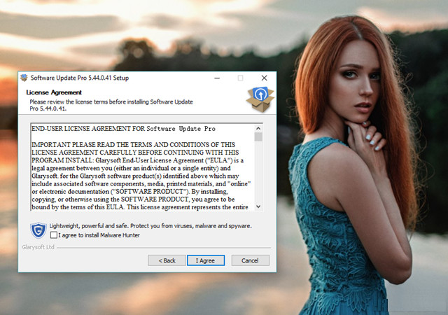 Bạn nên chú ý để tránh cài đặt các thành phần không cần thiết trong quá trình cấu hình cài đặt