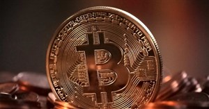 Bạn cần biết gì khi mua Bitcoin hoặc bán Bitcoin?