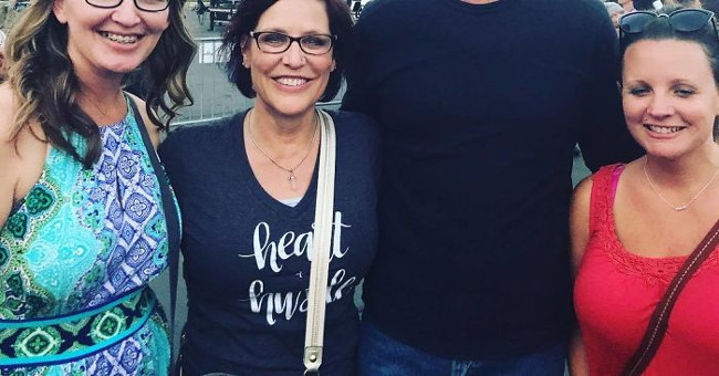 Bức thì nhòe, không nhòe thì tối, không tối thì mất đầu, mất cổ. Phải thế nào mới chịu?