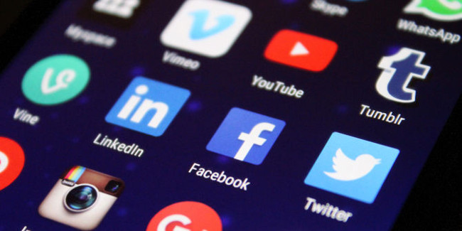 Swift dùng cho Mac và iOS Apps