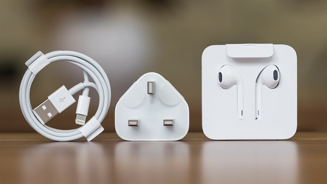 Phụ kiện iPhone chính hãng 