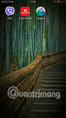 Ngắm nhìn hình nền trên điện thoại Android. 