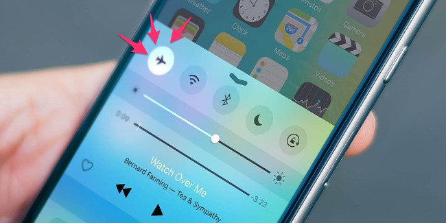 Sử dụng chế độ máy bay