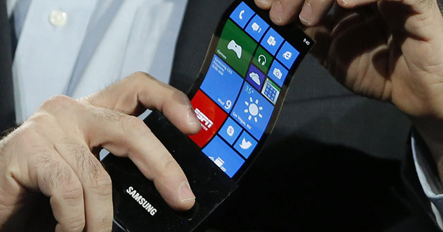 Những điện thoại gập Galaxy X và Surface Phone khiến fan rất mong chờ 