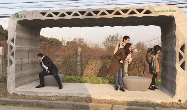 Nhà chờ xe buýt in 3D được đưa vào phục vụ