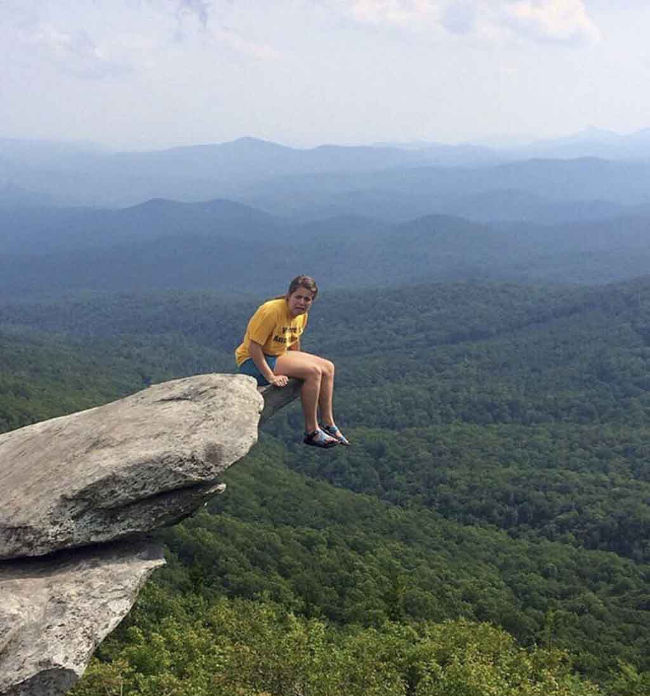 Bộ ảnh siêu “bựa” sẽ khiến bạn khâm phục khả năng Photoshop của con người 17