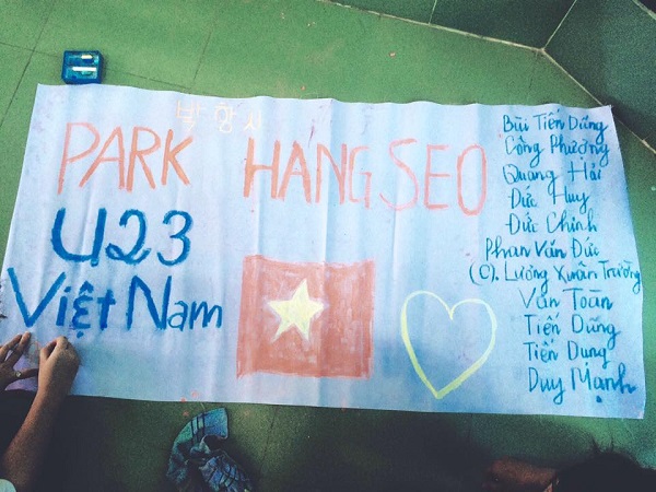 Muôn kiểu cổ động cho U23 Việt Nam trước giờ G của các fan 9