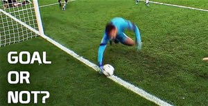 Goal-line trong bóng đá là gì mà có thể đưa quyết định chính xác thay trọng tài?