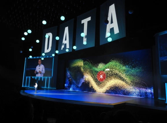 Giám đốc điều hành Intel cố gắng trấn an các nhà đầu tư