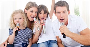 Hát karaoke online trên Smart tivi được không?