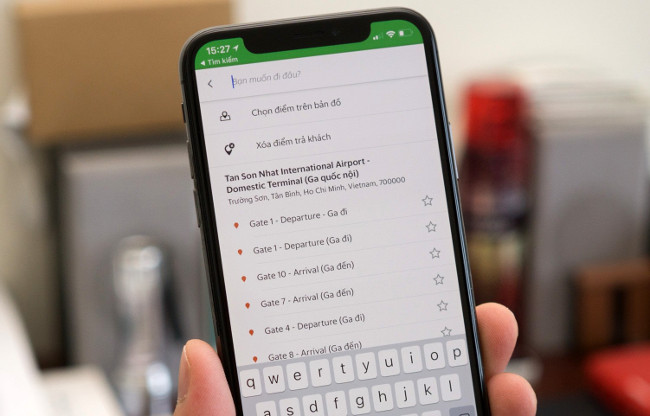 Khi ở sân bay nên gọi xe thế nào