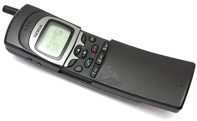 Nokia 8110 (1996)
