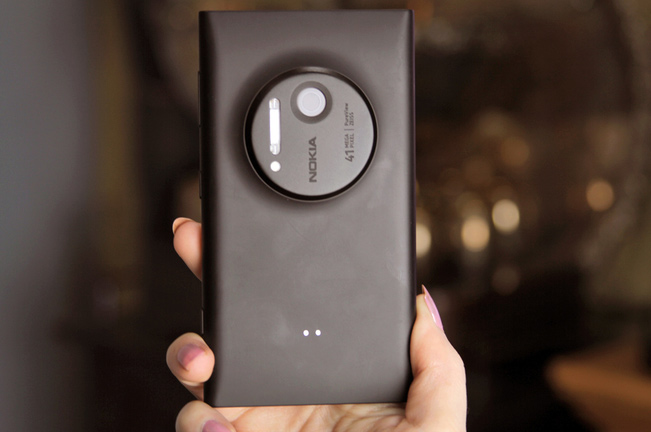 Nokia Lumia 1020 (2013)