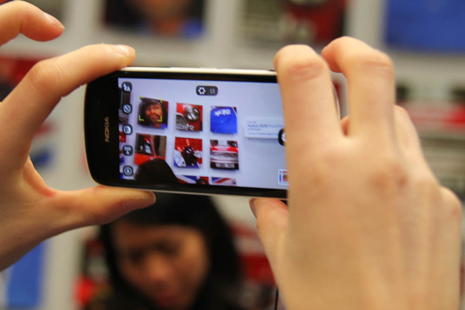 Nokia 808 Pureview (2012)