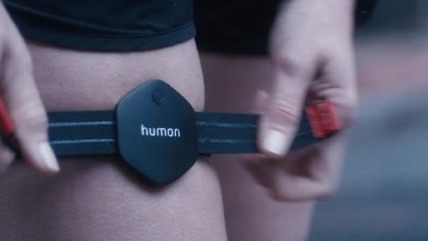 Thiết bị đeo Hex dành cho vận động viên giúp đo mức oxy nhóm cơ tiêu thụ