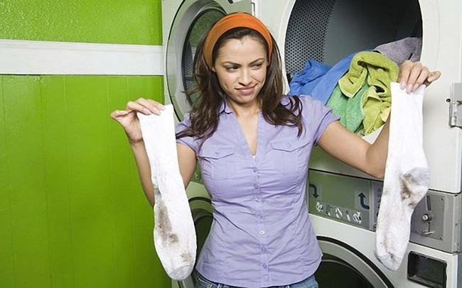 Vậy quần áo rất bẩn có nên bỏ vào máy giặt