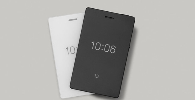 Light Phone 2 có 2 màu đen và trắng 