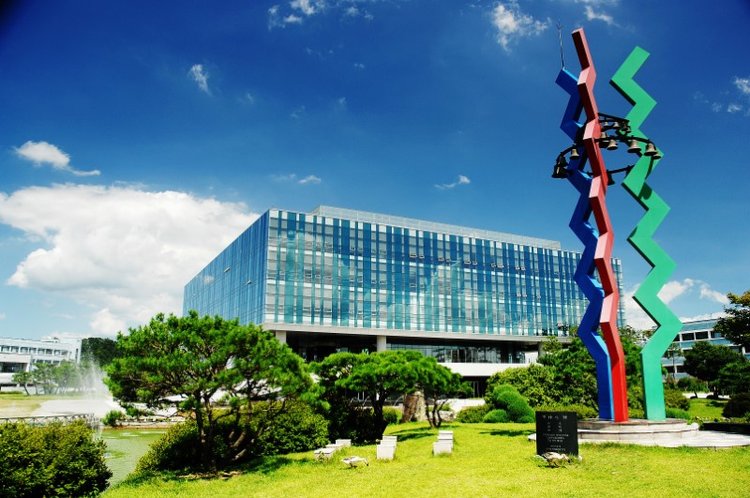 KAIST - Korea Advanced Institute of Science & Technology
