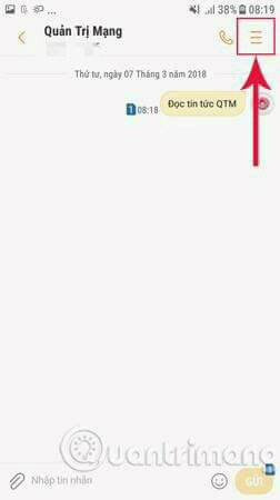 Chọn một cuộc trò chuyện mà bạn muốn ẩn tin nhắn.