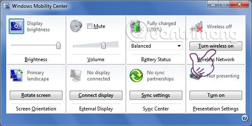 Nhấp vào Turn wireless on