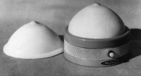 Ngực nhân tạo ru bé ngủ