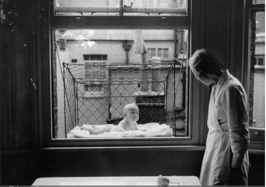 Người giữ trẻ