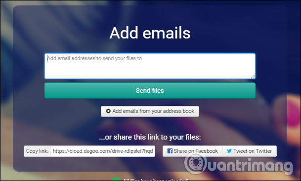 Nhập email chia sẻ dữ liệu