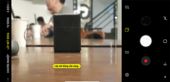 Kích hoạt chế độ Lấy nét động