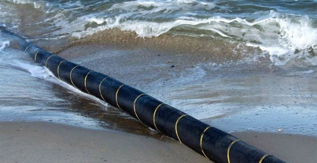 Sữa chữa cáp quang biển 